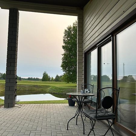 Lazariskio Apartamentai Martiniskenai Extérieur photo